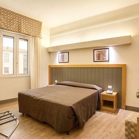 Hotel Delle Nazioni Firenze Bagian luar foto