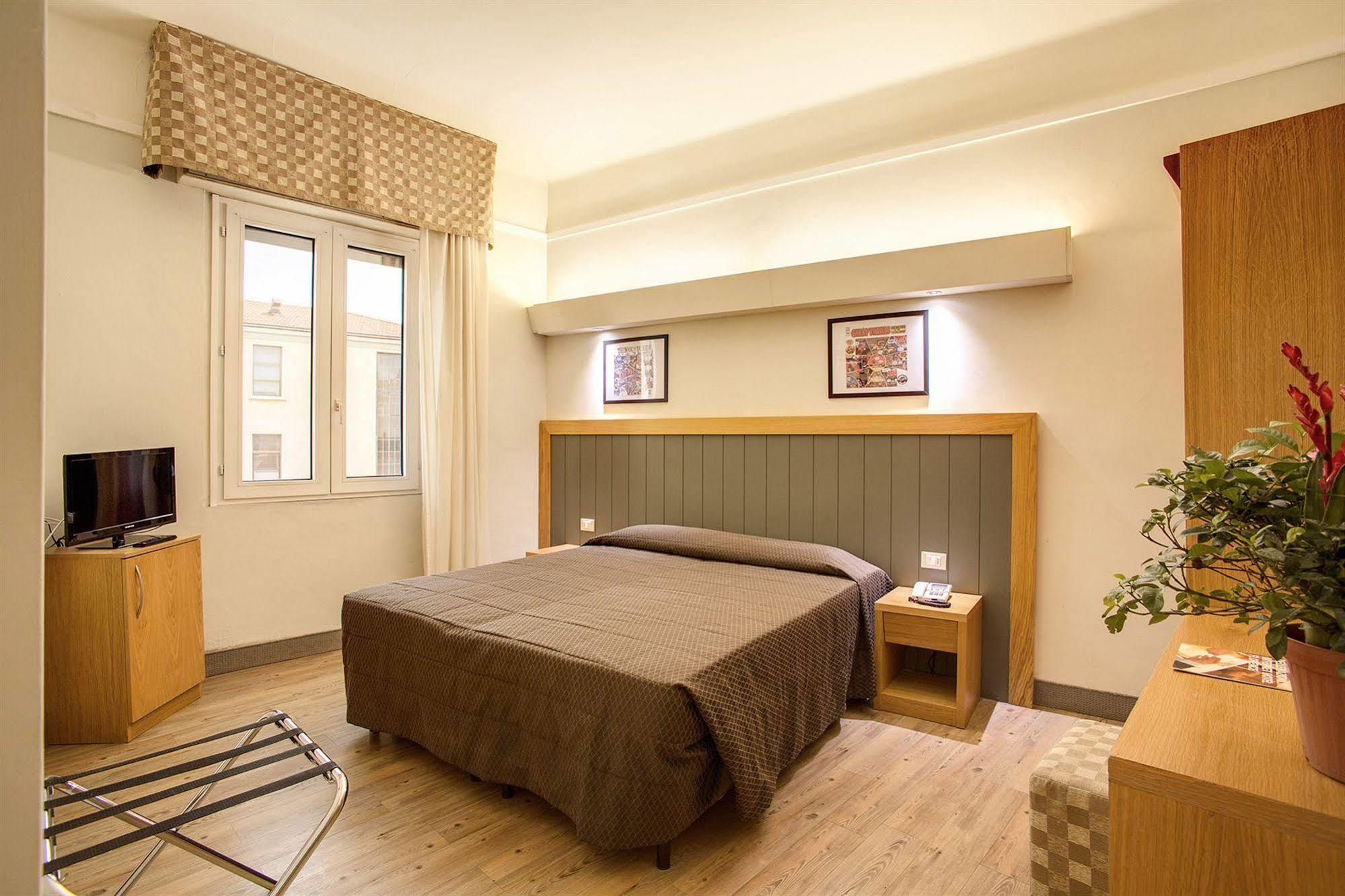 Hotel Delle Nazioni Firenze Bagian luar foto